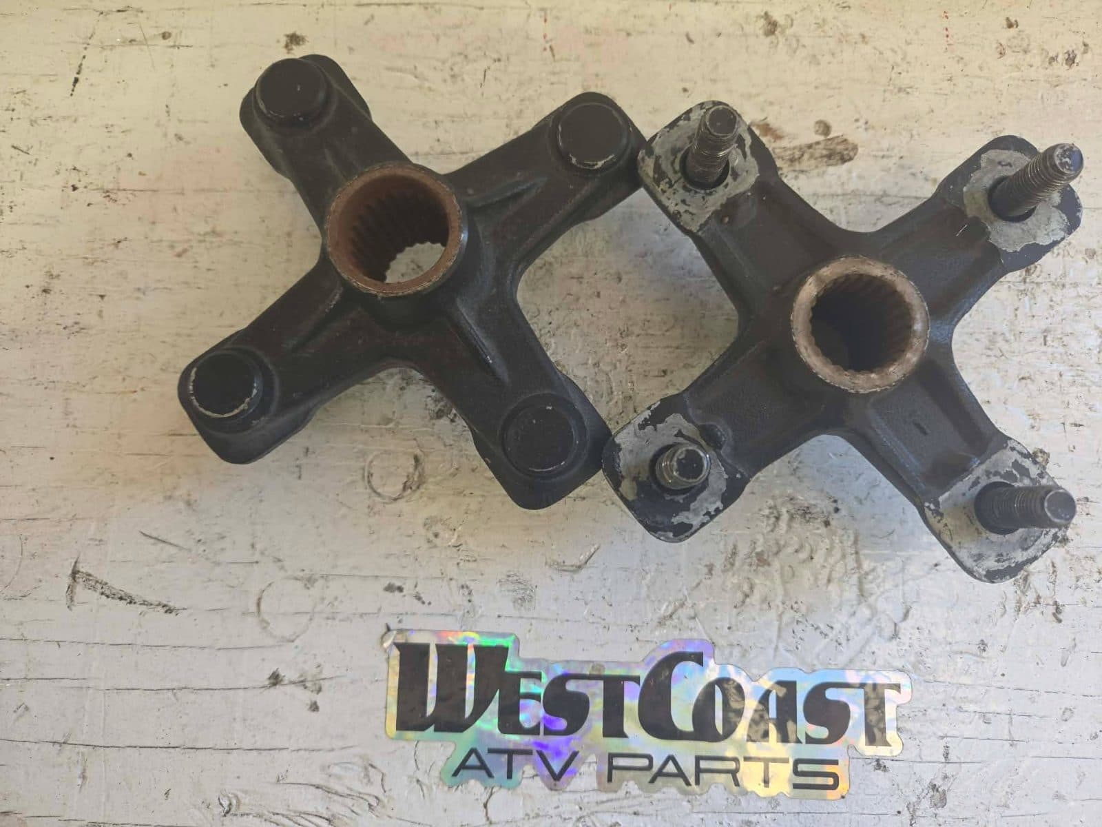 Rear OEM Hubs Black